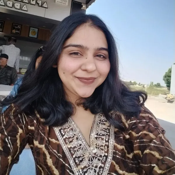 Fiza Loladiya