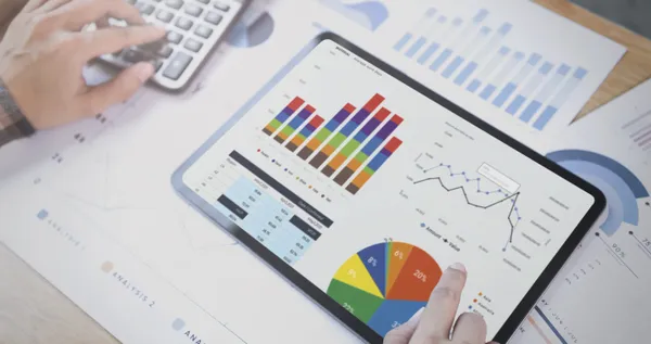 Sales and Finance Analytics